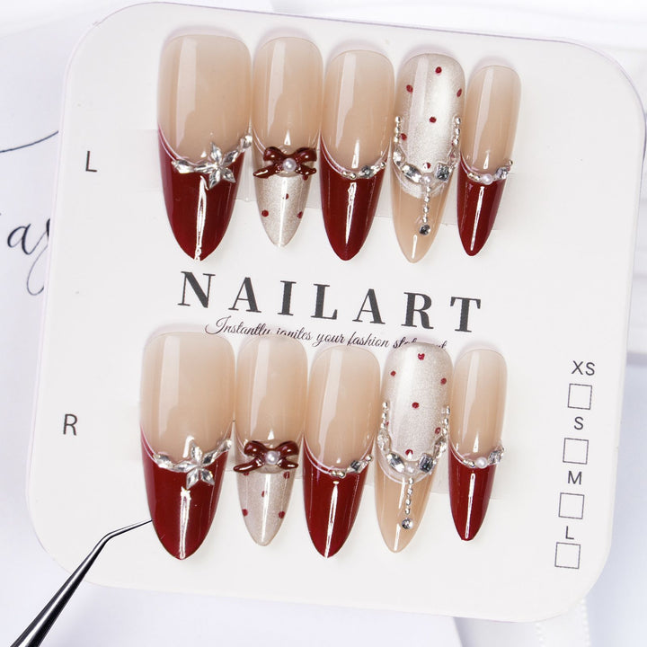 Artificial nails with glitter and tip accents Stornfield