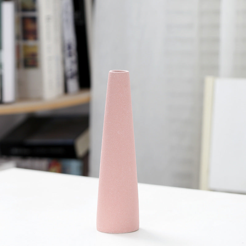 Elegant Sculptural Ceramic Vase Stornfeild