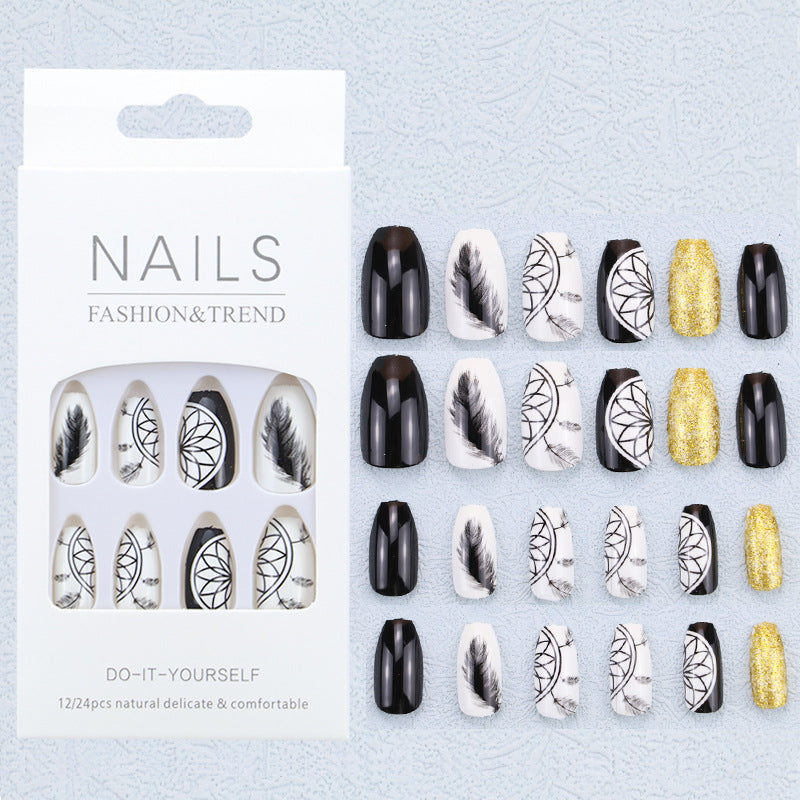 Artistic Graphic Press-On Nail Set Stornfield