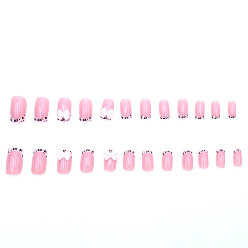 Floral-Themed Nail Art Stornfield