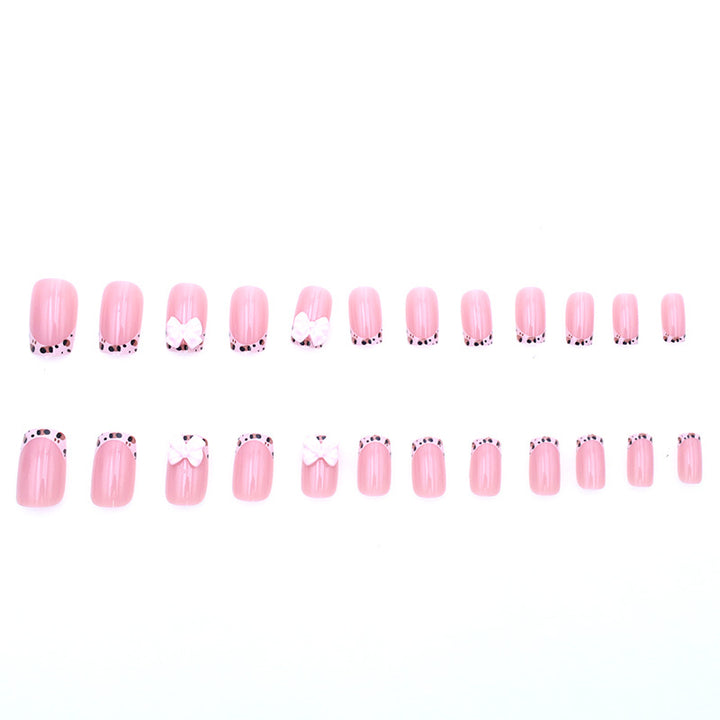 Floral-Themed Nail Art Stornfield
