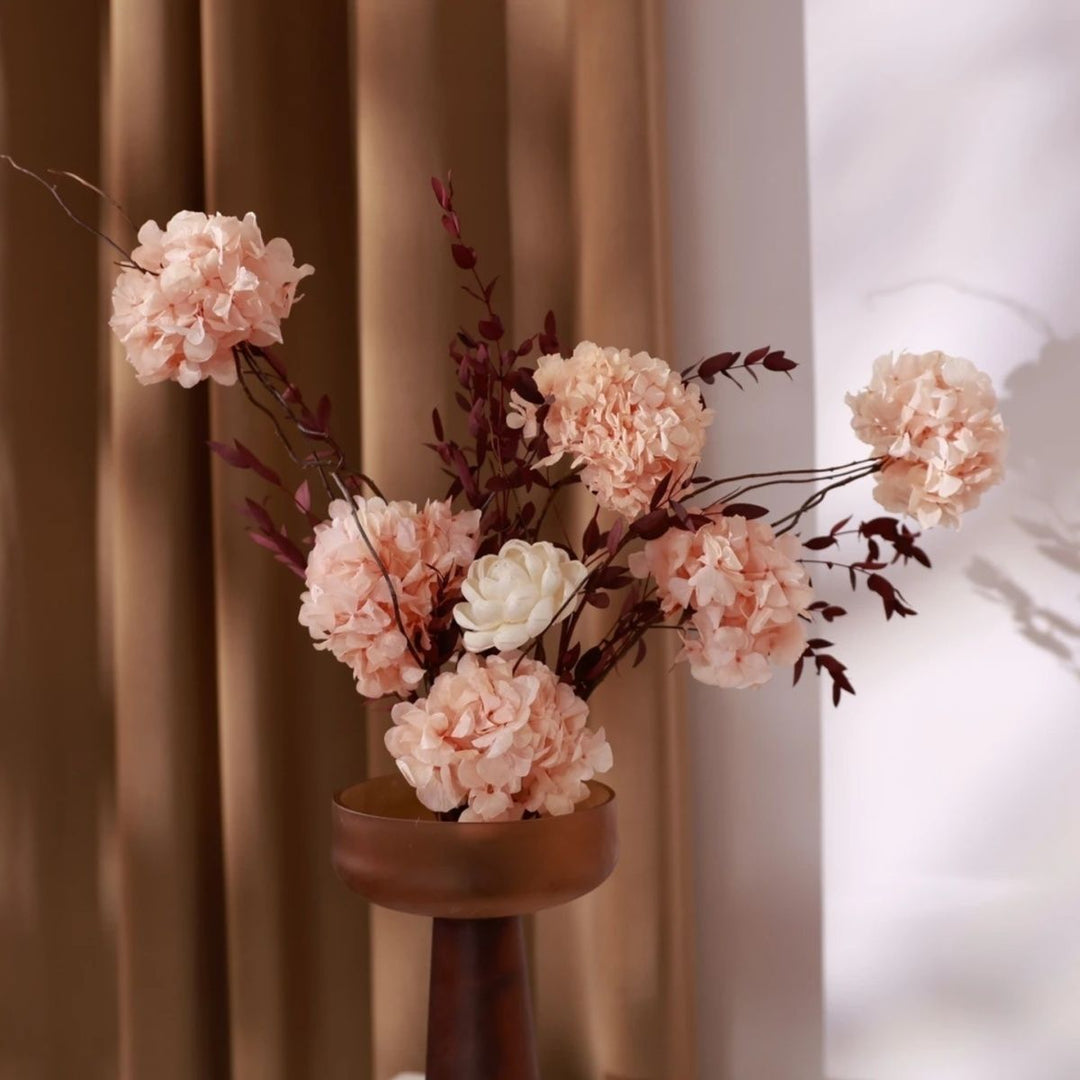 Artistic Floral Sculpture