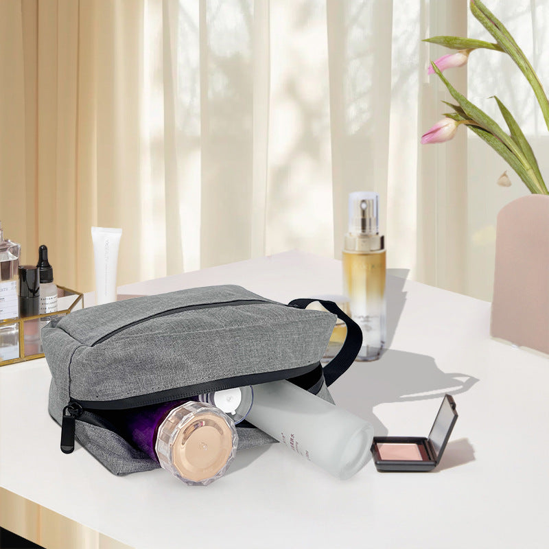 Practical cosmetic bag with two zippers Stornfield