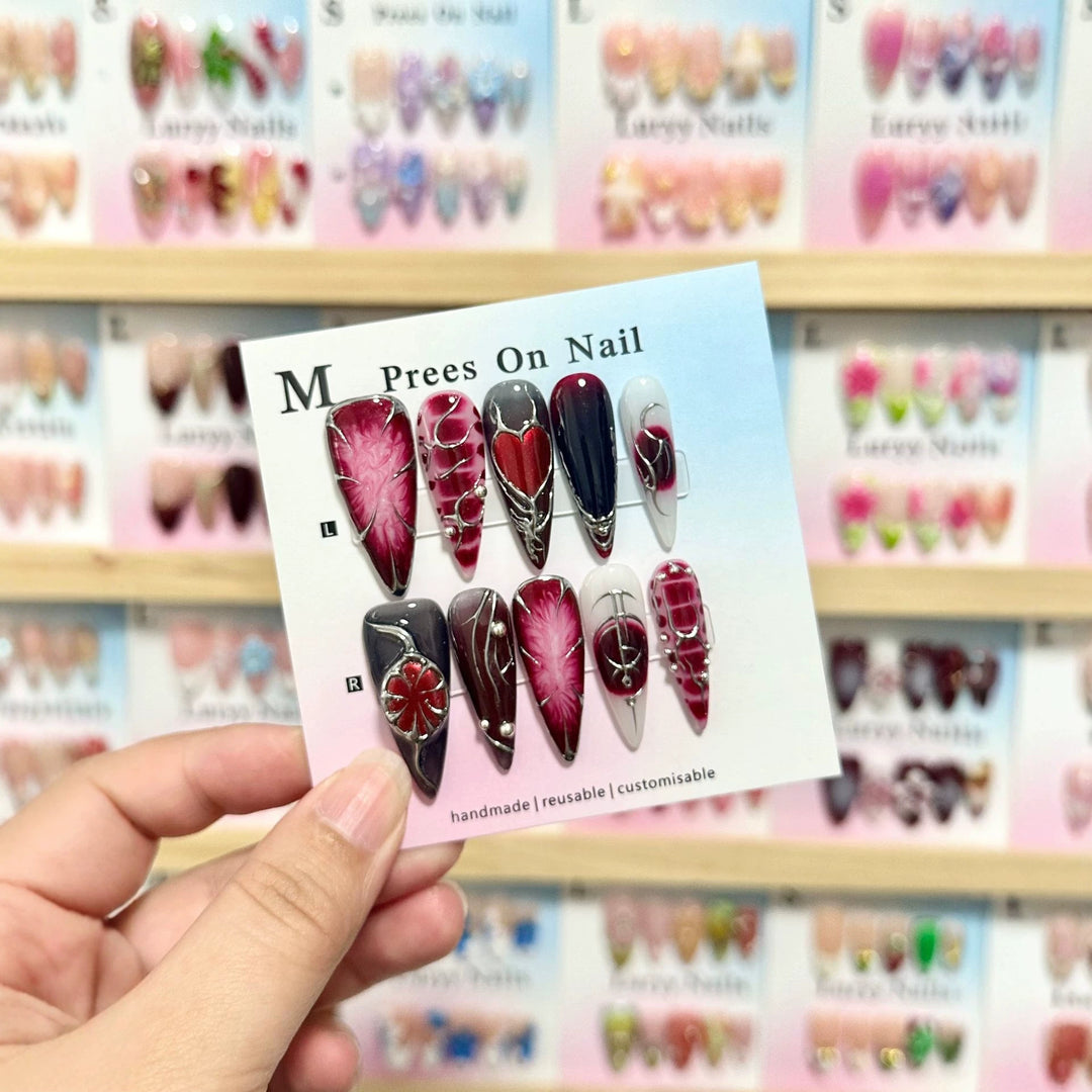 Customizable Press-On Nail Art Set