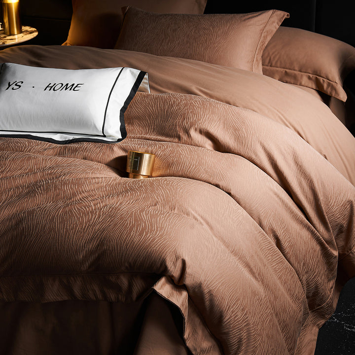 Luxurious cotton satin bed linen set with jacquard structure