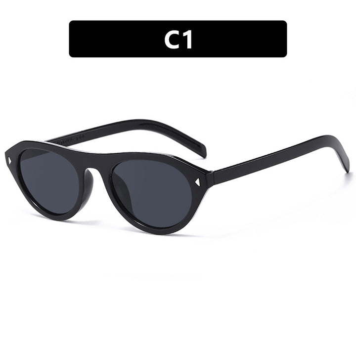 Women's fashionable sunglasses with curved frame and protective UV filter Stornfield