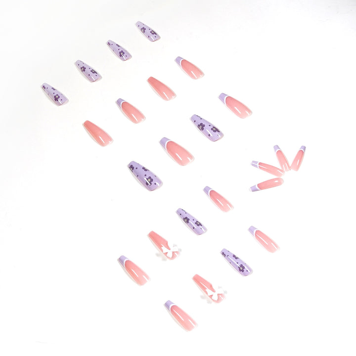 Artful Nail Extensions in Floral Design Stornfield