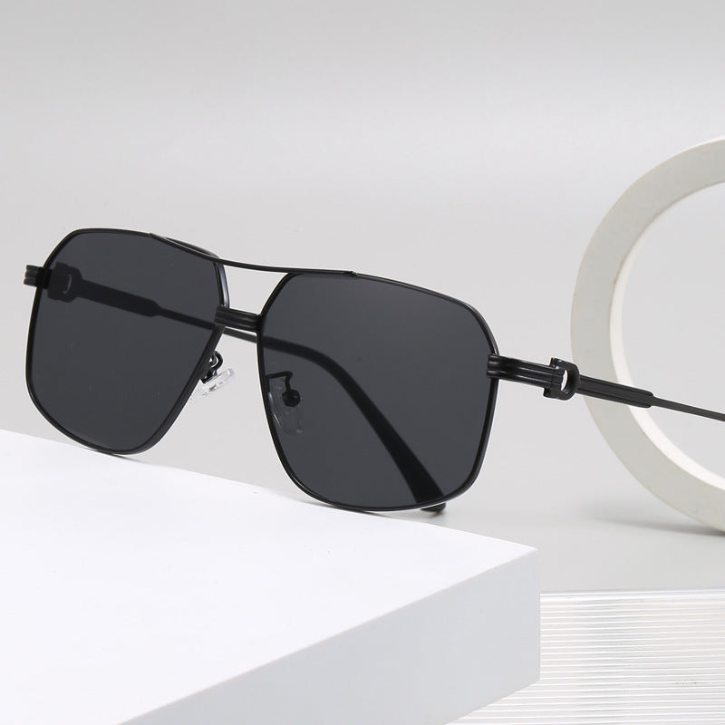 Women's stylish oversized sunglasses with diamond-shaped frame Stornfield