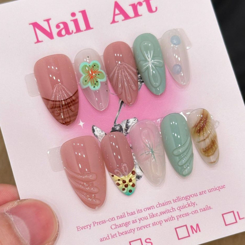 Artistic Floral Press-On Nail Set