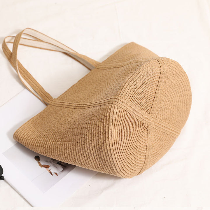 Practical Tote Bag with Structured Design Stornfield