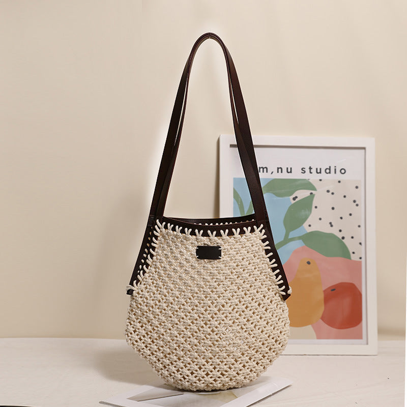 Hand-knotted tote bag with sturdy leather handles Stornfield