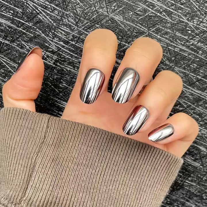 Metallic Glossy Press-On Nail Set Stornfield