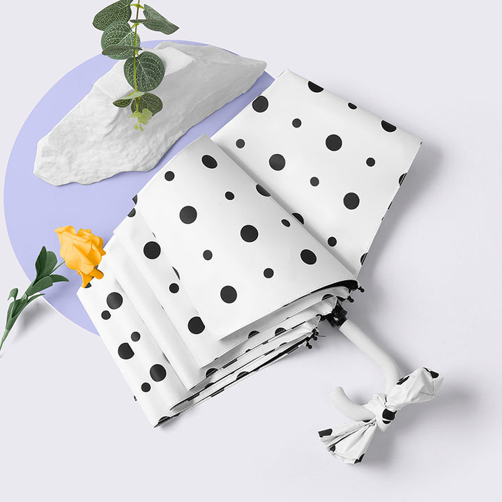 Women's Foldable Umbrella with Elegant Heart Design Stornfield
