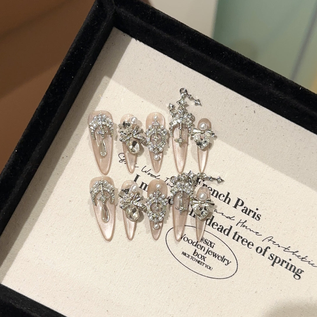 Elegant Rhinestone-Decorated Press-On Nail Set