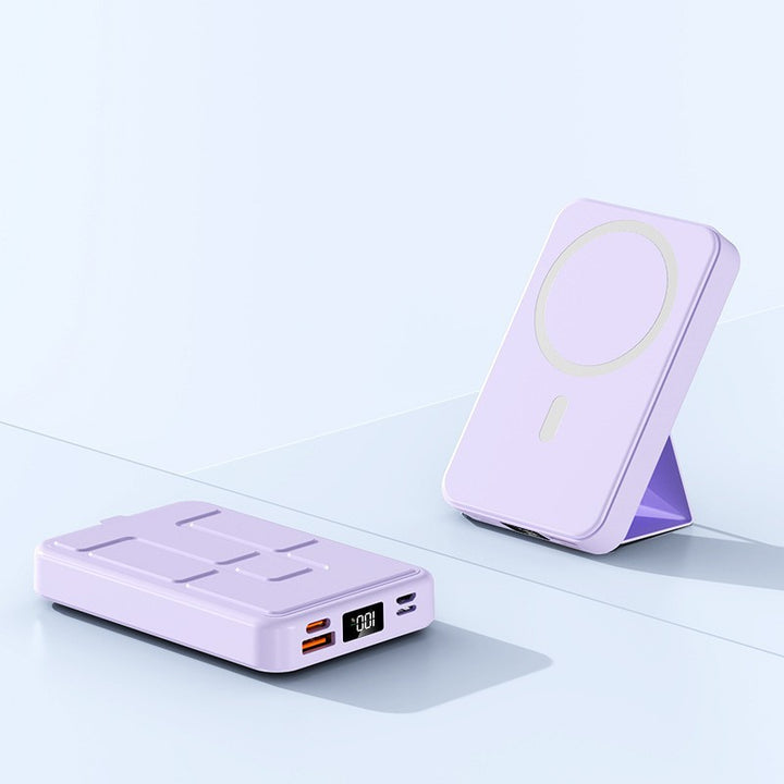 Portable Magsafe Powerbank with Integrated Stand Stornfield