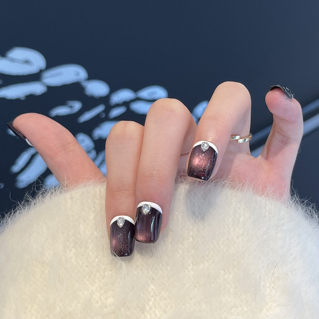 Elegant Gel Press-On Nail Set with Rhinestone Details Stornfield
