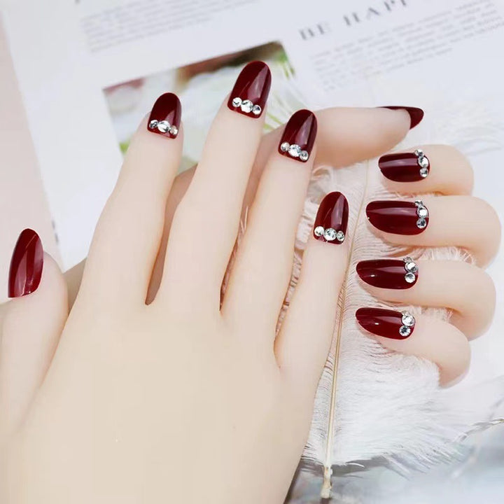 Elegant Stiletto Nail Art Extensions