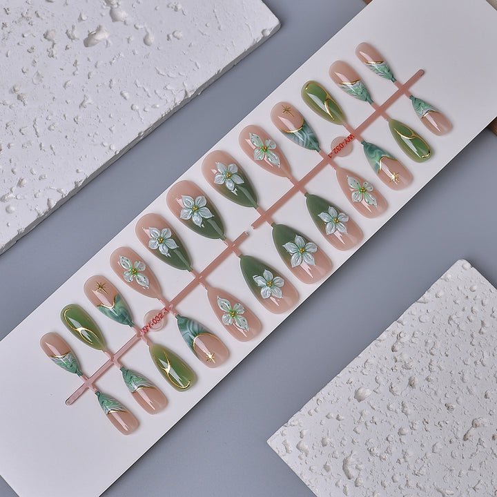 Elegant Floral-Detail Press-On Nails Stornfield