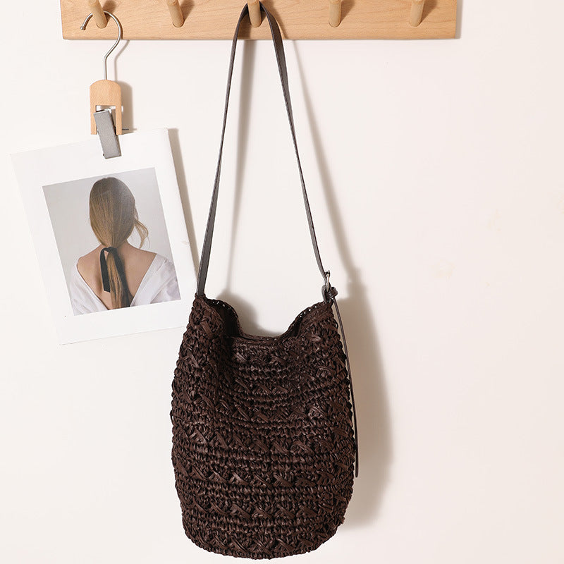 Handcrafted Shoulder Bag Made of High-Quality Natural Material Stornfield