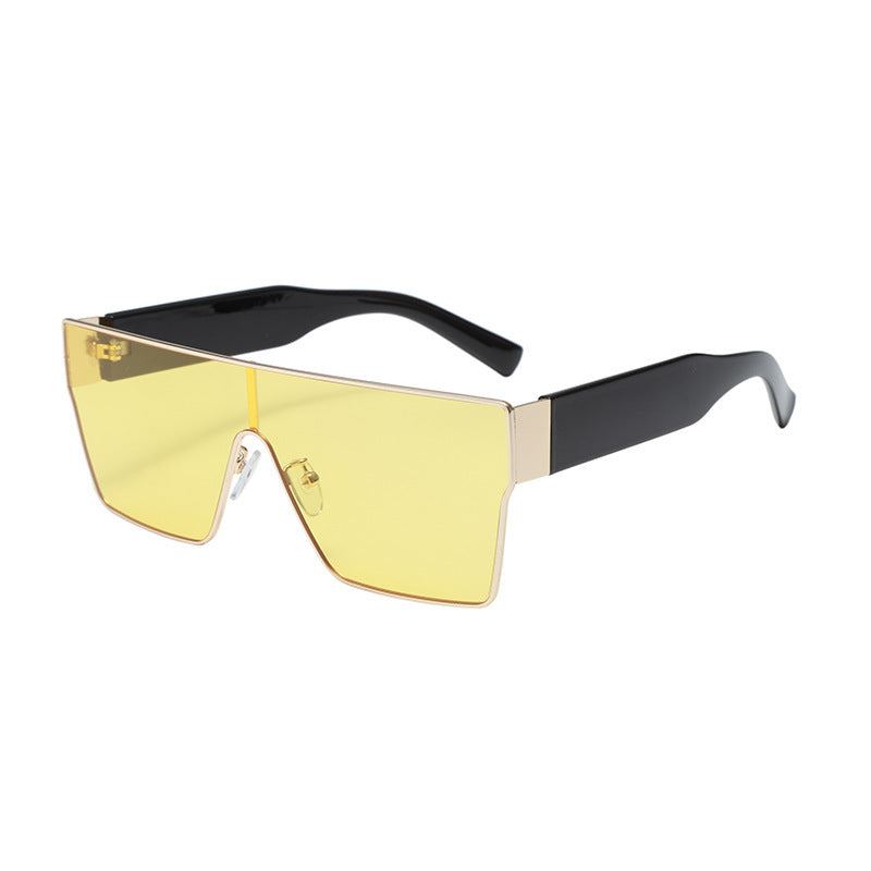 Women’s fashionable visor-like sunglasses with innovative frame Stornfield