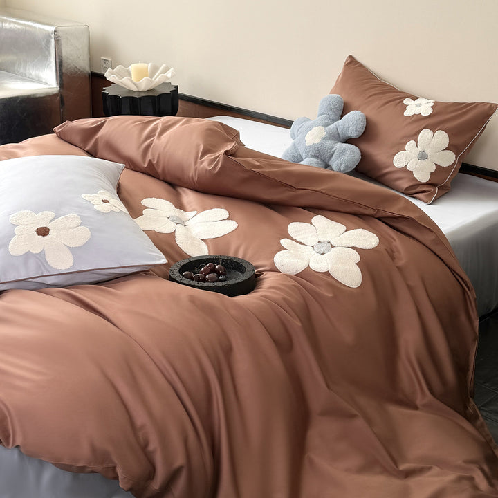 Bedding set made of cotton satin with 3D chenille flower appliqué