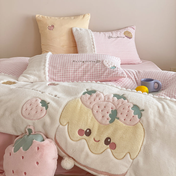 Children's bedding set with embroidered strawberry appliqué, cuddly reversible cover and Vichy check