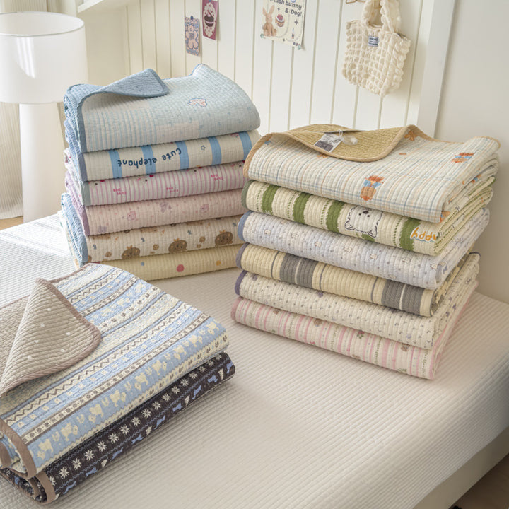 Lightweight Quilted Cotton Bedspread and Mattress Coverlet Set