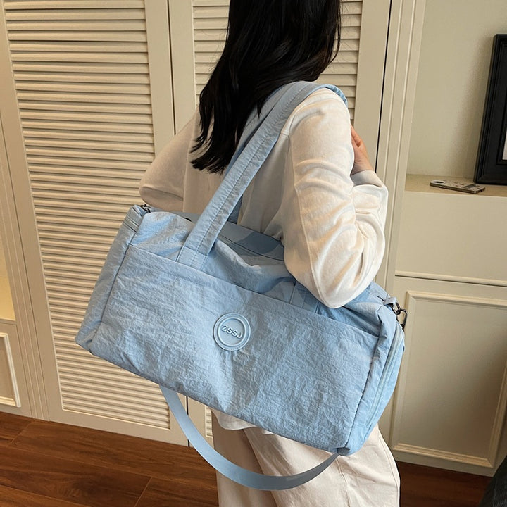 Sporty travel bag with practical exterior pockets Stornfield