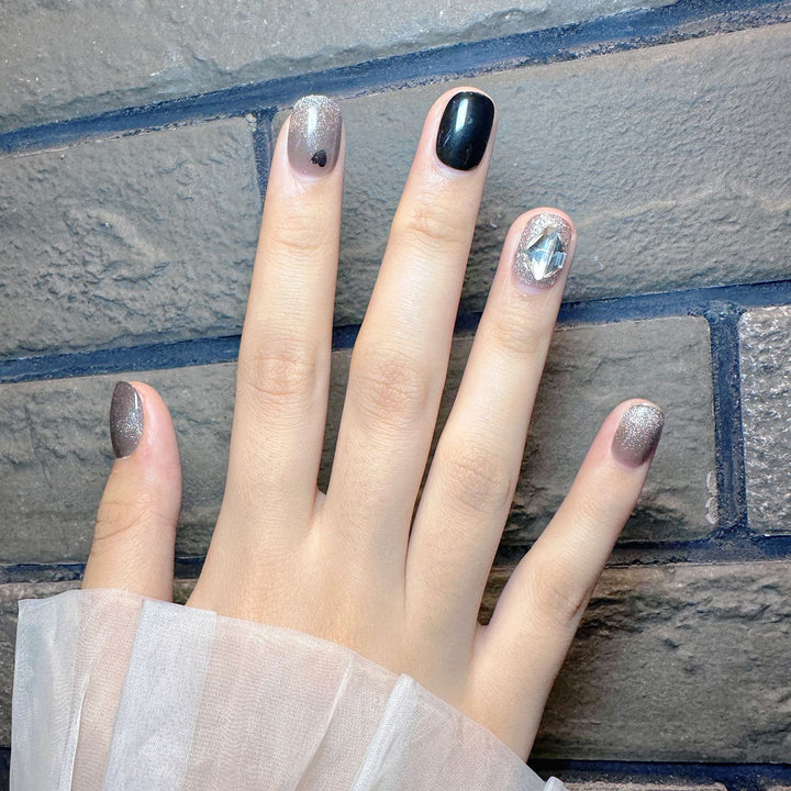 Glamorous Press-On Nail Design Stornfield