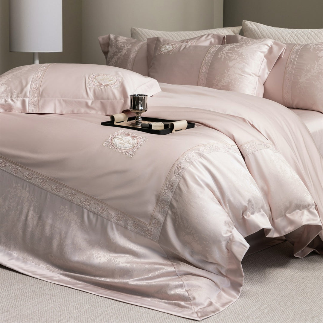 Luxurious Embroidered Satin-Jacquard Duvet Cover Bedding Set with Medallion and Lace Border