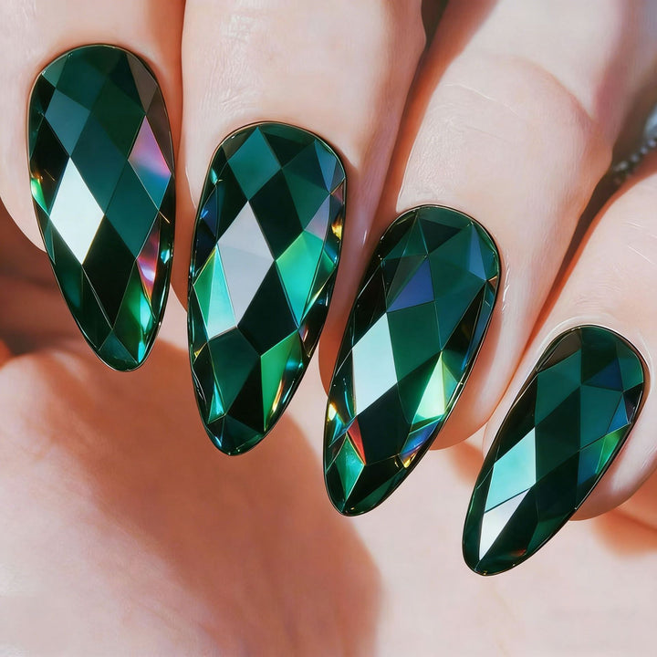 Eye-catching 3D art nails in crystal design Stornfield