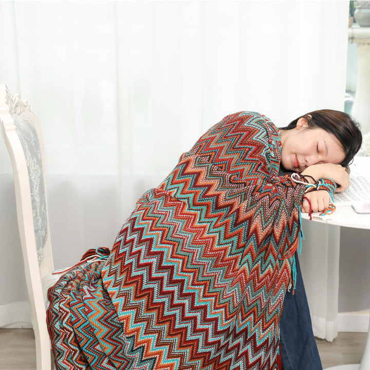 Ladies Decorative Zigzag Pattern Blanket Stornfield