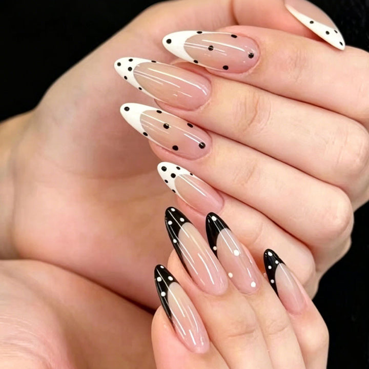 Artificial nail set with elegant dot and tip design Stornfield