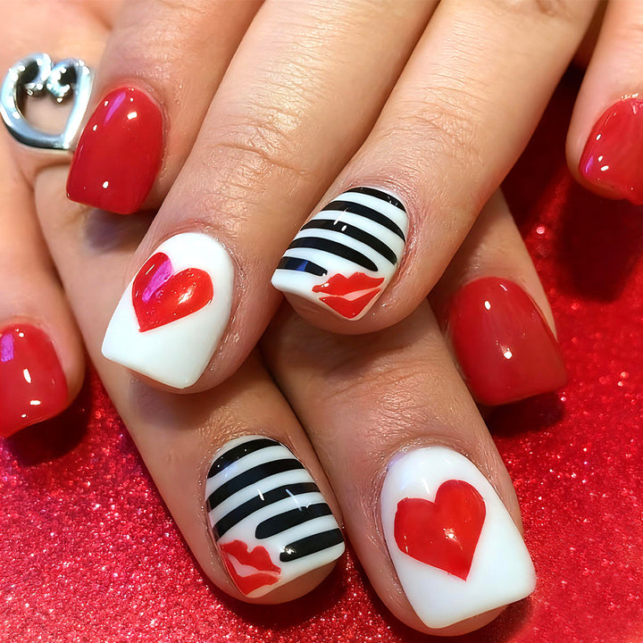 Artistic Heart-Themed Press-On Nail Art Stornfield