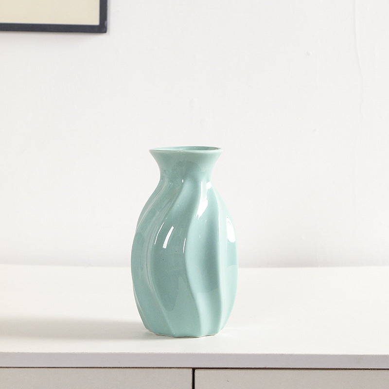 Artistic Swirling Ceramic Flower Vase Stornfeild