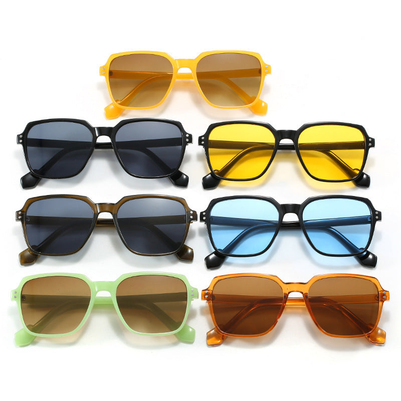 Women's fashion sunglasses with bold, rectangular lenses Stornfield