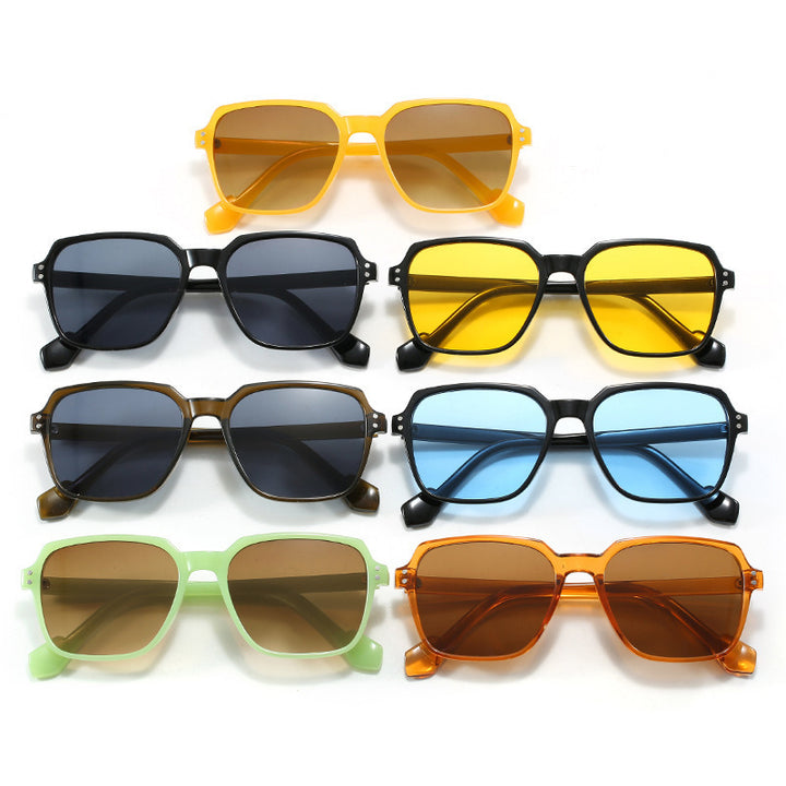Women's fashion sunglasses with bold, rectangular lenses Stornfield