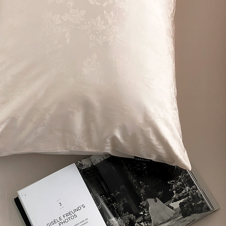 Premium Satin Bed Linen Set with Embossed Monstera Leaf Relief and Wrinkle-Free Finish