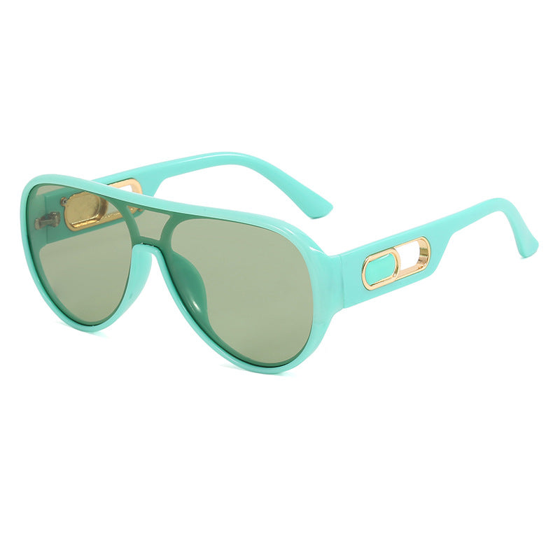 Ladies Elegant Oversize Sunglasses with Designer Details Stornfield