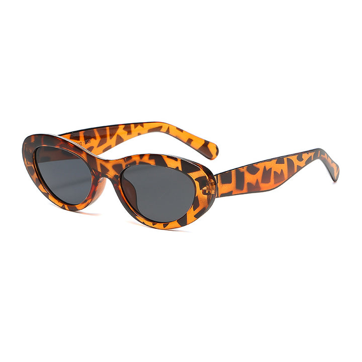 Ladies' fashionable sunglasses in elegant cat-eye style Stornfield