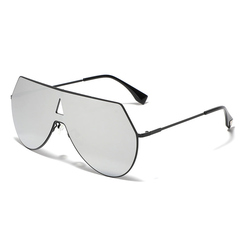 Women's futuristic oversized sunglasses with protective metal frame Stornfield