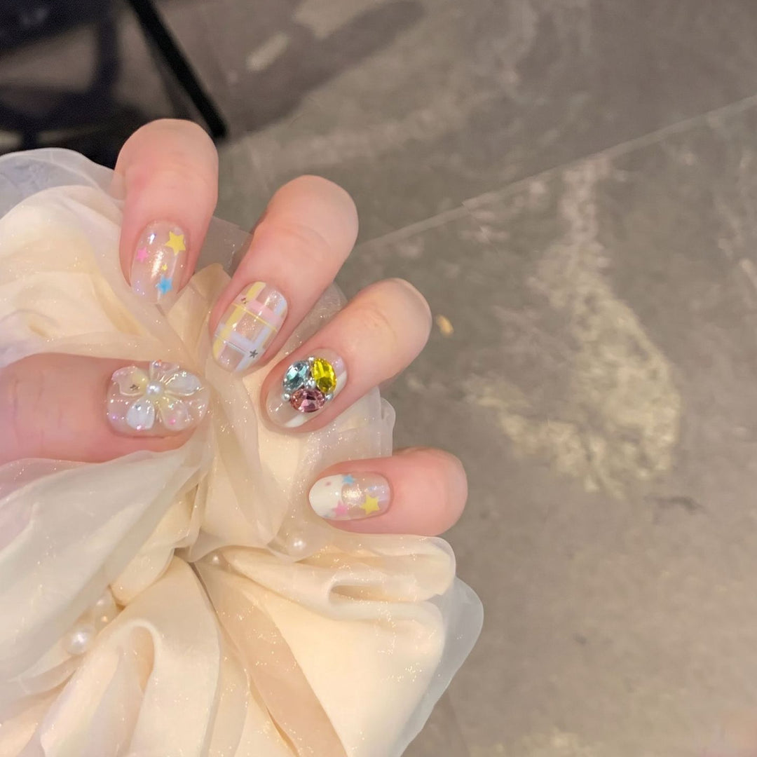 Decorative Press-On Nail Art Set with Gem Accents Stornfield