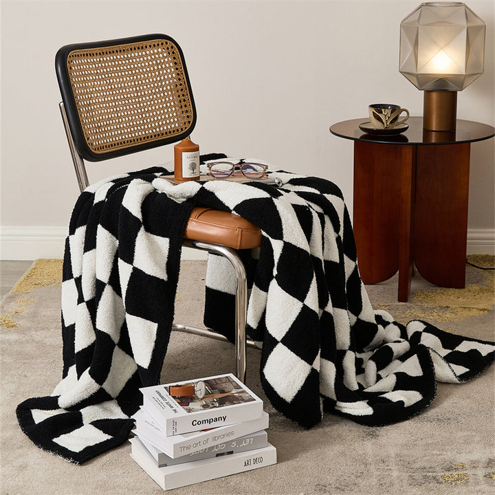 Plush Checkered Throw Blanket