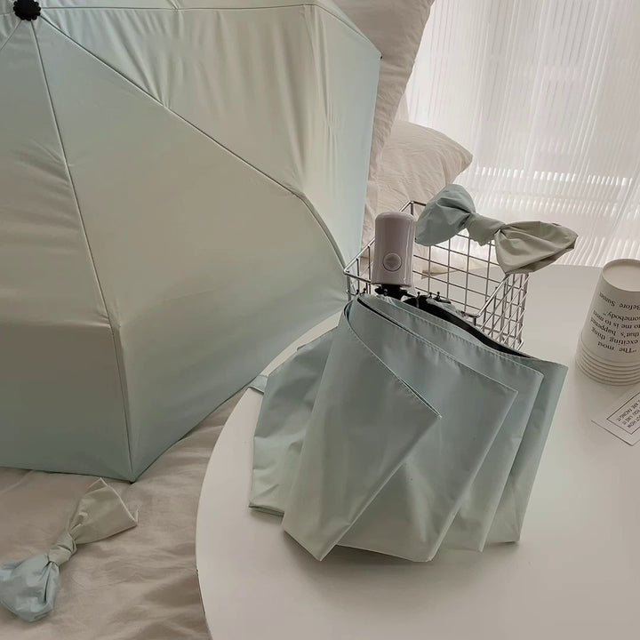 Women Folding Umbrella Stornfield