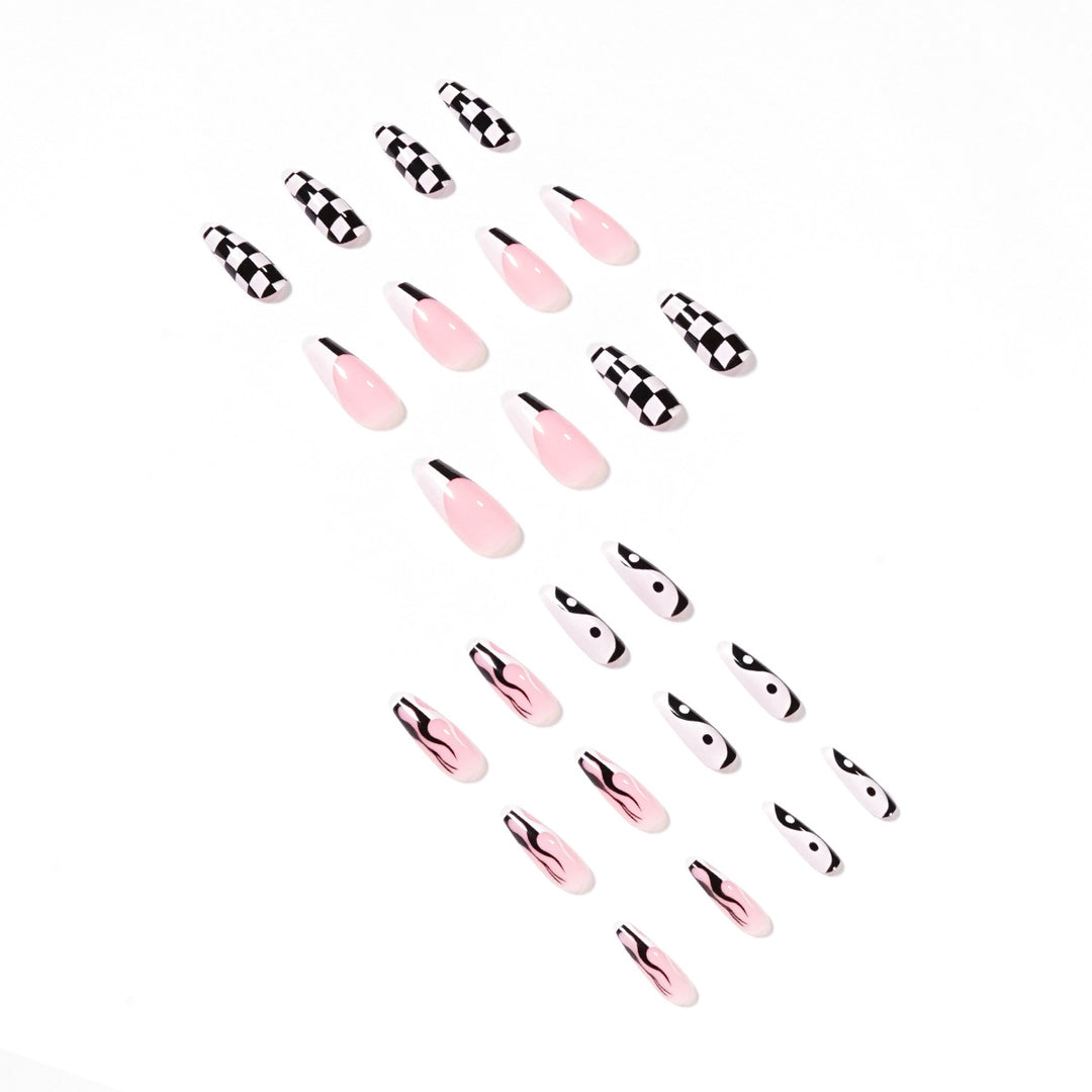 Artificial nail art with modern graphic design Stornfield