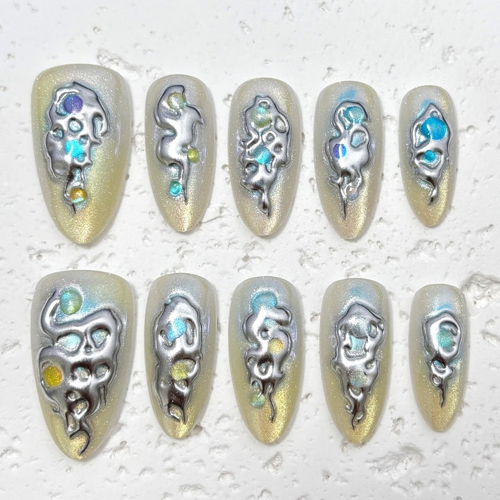 Artistic Press-On Nail Set with Unique Design