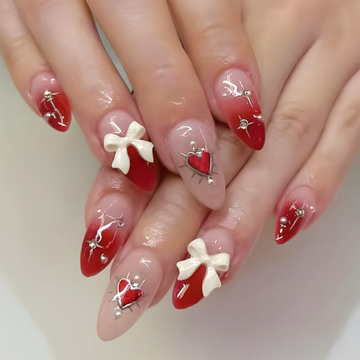 Artistic Heart-Themed Press-On Nails Stornfield