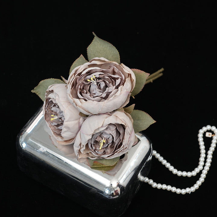 Elegant Floral Arrangement