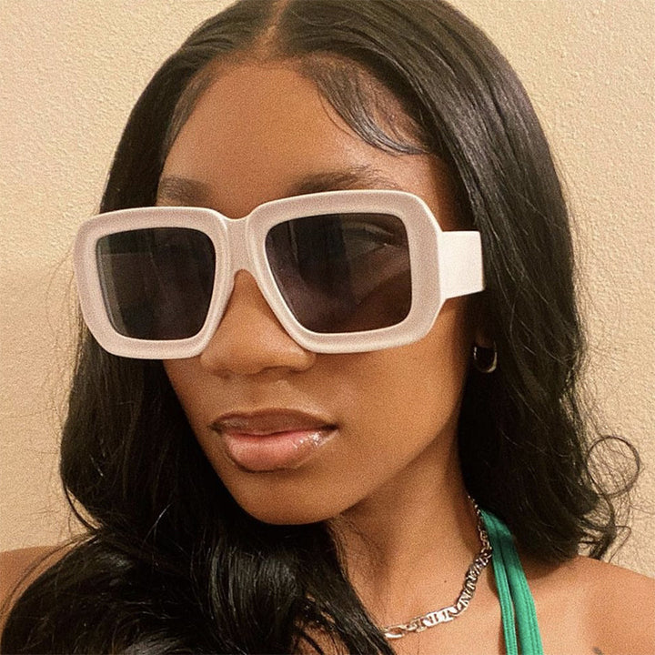 Women's fashionable sunglasses with square design and chic pattern Stornfield