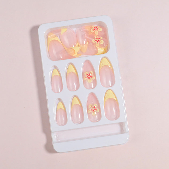 Floral Accent Press-On Nail Set Stornfield